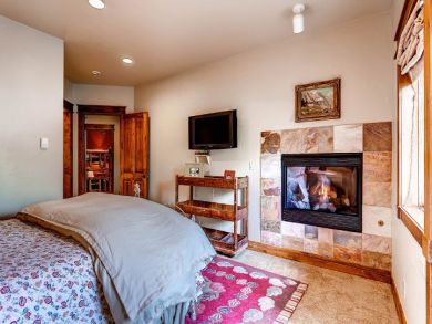 Breckenridge Four Bedroom Vacation Rental Town Home